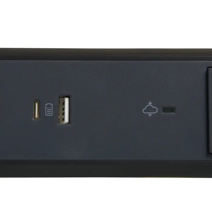 Rallonge 5x2P+T Surface avec interrupteur et cordon 1,5m 3G 1mm²
